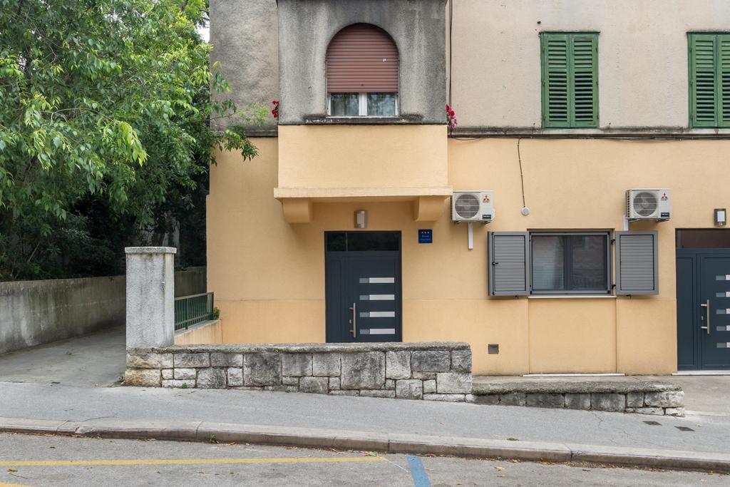 Centar Split Apartments Manus Екстериор снимка